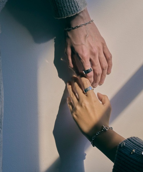 GRAiL(accessories)(グレイル(アクセサリー))の「Cross logo ring 【SILVER logo】(リング・メンズ・シルバー・ONE SIZE)」の10枚目の写真