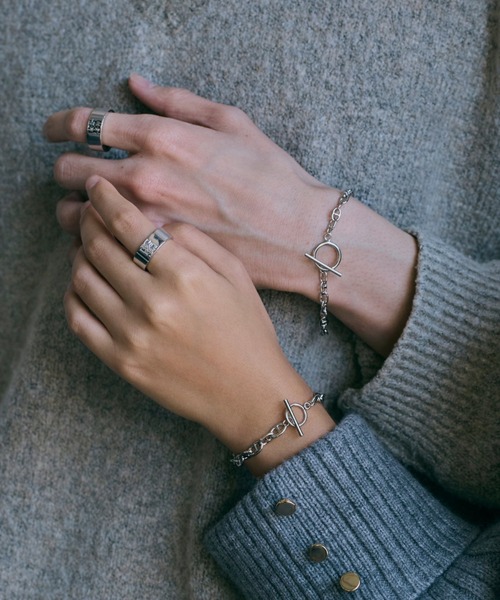 GRAiL(accessories)(グレイル(アクセサリー))の「Cross logo ring 【SILVER logo】(リング・メンズ・シルバー・ONE SIZE)」の12枚目の写真
