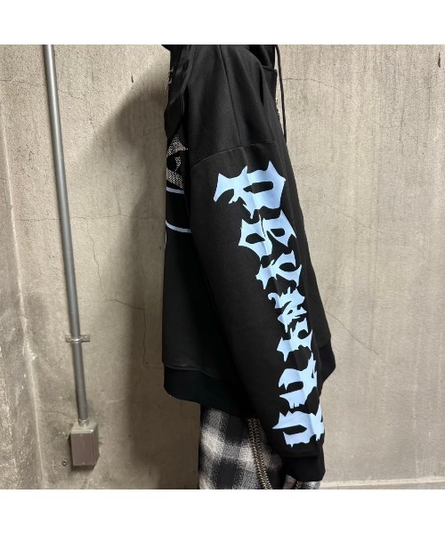 PSYNYXX（プシュニクス）の「PSYNYXX×シナモロールコラボZIPパーカー（パーカー・メンズ・ホワイト系/ブラック系/ブルー系その他・FREE）」の14枚目の写真