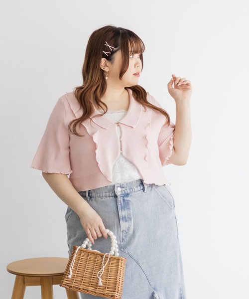 CLETTE(クレット)の「フリル衿ニットカーディガン(カーディガン/ボレロ・レディース・ピンク/オフホワイト/ブラック・LL/3L/4L)」の15枚目の写真