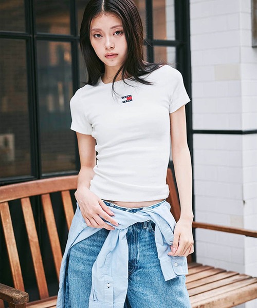 TOMMY HILFIGER（トミーヒルフィガー）の「デニムバミューダショートパンツ（その他パンツ・レディース・ブルー・26inch/27inch/25inch）」の8枚目の写真