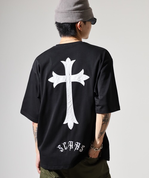 RE730(アールイーセブンサーティー)の「クロスアップリケ半袖Tシャツ(Tシャツ/カットソー・メンズ・ブラック×ブラック/ブラック×ホワイト/オフホワイト・L/M)」の18枚目の写真