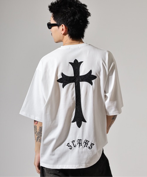 RE730(アールイーセブンサーティー)の「クロスアップリケ半袖Tシャツ(Tシャツ/カットソー・メンズ・ブラック×ブラック/ブラック×ホワイト/オフホワイト・L/M)」の12枚目の写真
