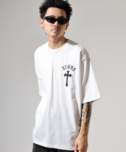 RE730(アールイーセブンサーティー)の「クロスアップリケ半袖Tシャツ(Tシャツ/カットソー・メンズ・ブラック×ブラック/ブラック×ホワイト/オフホワイト・L/M)」の9枚目の写真
