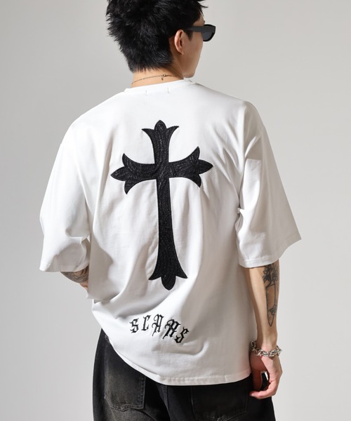 RE730(アールイーセブンサーティー)の「クロスアップリケ半袖Tシャツ(Tシャツ/カットソー・メンズ・ブラック×ブラック/ブラック×ホワイト/オフホワイト・L/M)」の11枚目の写真