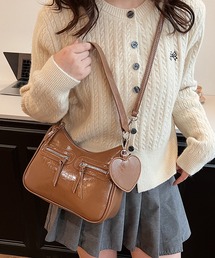 レザー調 ハート チャーム付き 2WAY ショルダーバッグ