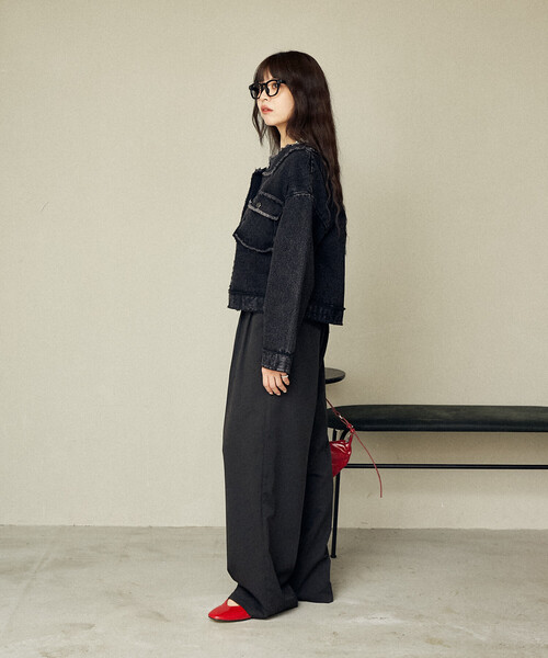 PUBLUX(パブリュクス)の「MARY QUANT × PUBLUX/マリークワント フラワーモチーフ釦 ノーカラー デニムジャケット 限定展開(デニムジャケット・レディース・ブラック/チャコールグレー・フリ-)」の20枚目の写真