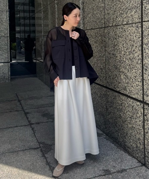 ADORE(アドーア)の「エアーダンボールパンツ(その他パンツ・レディース・ホワイト/ブラック・38)」の4枚目の写真