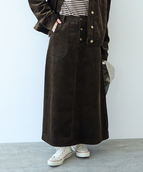 PAR ICI(パーリッシィ)の「6Wコーデュロイ パッチポケットロングスカート(スカート・レディース・カーキ/ピンク/マスタード・FREE)」の10枚目の写真