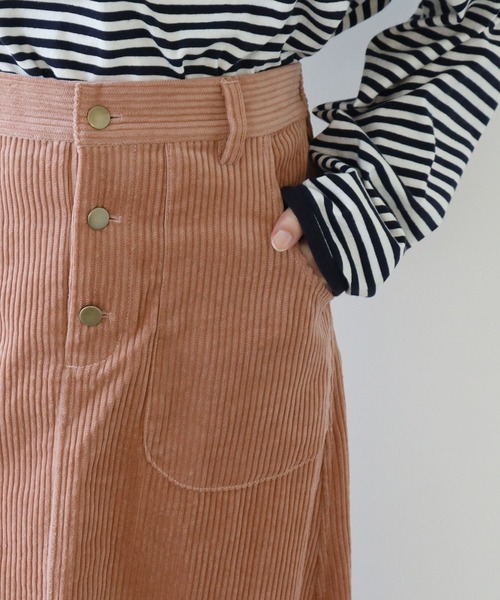 PAR ICI(パーリッシィ)の「6Wコーデュロイ パッチポケットロングスカート(スカート・レディース・カーキ/ピンク/マスタード・FREE)」の5枚目の写真