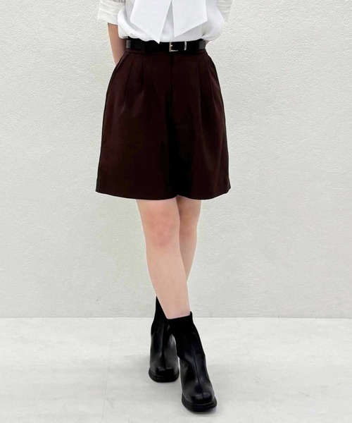 31 Sons de mode(トランテアン ソン ドゥ モード)の「ベルト付ショートパンツ(その他パンツ・レディース・ベージュ/ブラウン・S/M)」の7枚目の写真