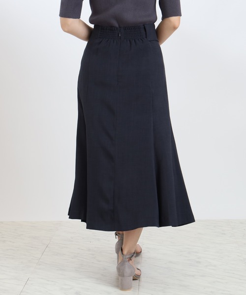 TRUDEA（トルディア）の「ウエストラペルスカート（スカート・レディース・ブルー/ベージュ/ネイビー/ブラウン・MEDIUM/LARGE）」の11枚目の写真