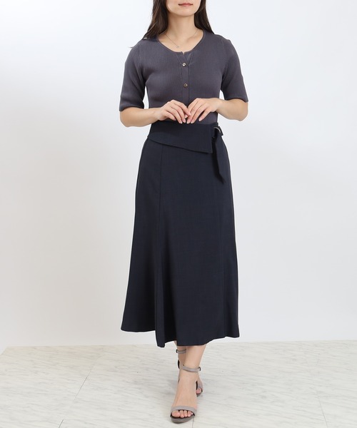 TRUDEA（トルディア）の「ウエストラペルスカート（スカート・レディース・ブルー/ベージュ/ネイビー/ブラウン・MEDIUM/LARGE）」の12枚目の写真