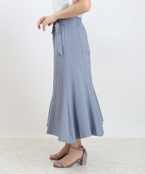 TRUDEA（トルディア）の「ウエストラペルスカート（スカート・レディース・ブルー/ベージュ/ネイビー/ブラウン・MEDIUM/LARGE）」の19枚目の写真