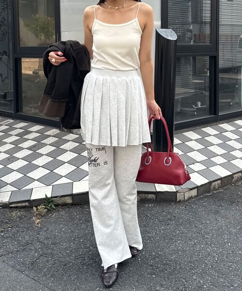 CIAOPANIC（チャオパニック）の「プリーツスカートレイヤードロゴスウェットパンツ（その他パンツ・レディース・グレー/チャコールグレー・1/0）」の9枚目の写真