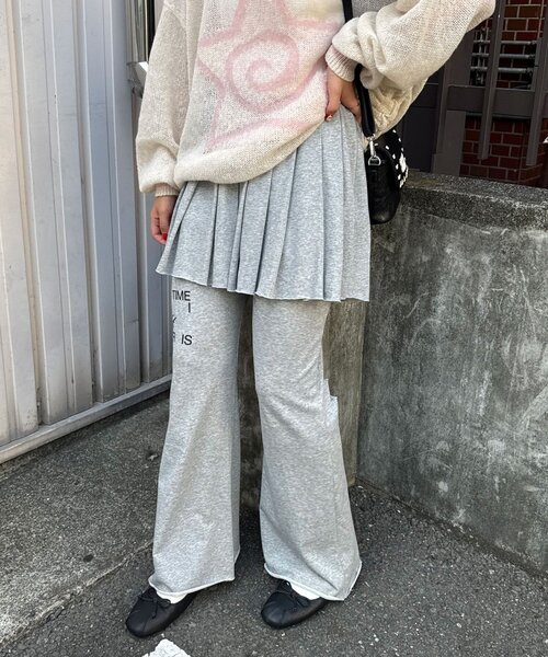 CIAOPANIC（チャオパニック）の「プリーツスカートレイヤードロゴスウェットパンツ（その他パンツ・レディース・グレー/チャコールグレー・1/0）」の13枚目の写真