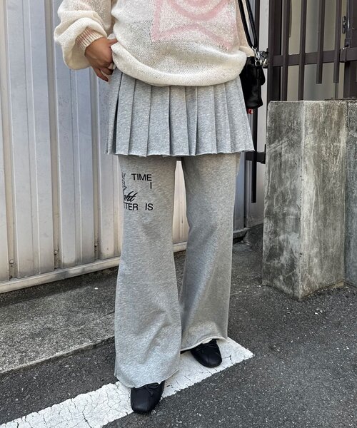CIAOPANIC（チャオパニック）の「プリーツスカートレイヤードロゴスウェットパンツ（その他パンツ・レディース・グレー/チャコールグレー・1/0）」の14枚目の写真