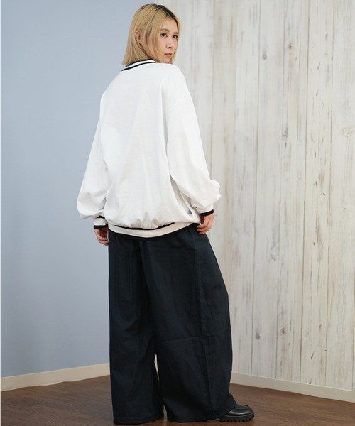 RVCA(ルーカ)の「RVCA/ルーカ スウェット Vネックトレーナー BF044-005(スウェット・レディース・ホワイト/タン/ブラック・M)」の10枚目の写真