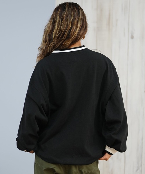 RVCA(ルーカ)の「RVCA/ルーカ スウェット Vネックトレーナー BF044-005(スウェット・レディース・ホワイト/タン/ブラック・M)」の12枚目の写真