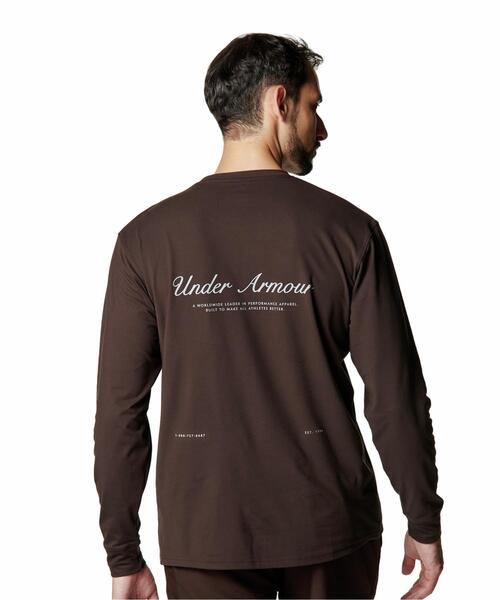 UNDER ARMOUR(アンダーアーマー)の「UAモチベート グラフィック ロングスリーブ Tシャツ(トレーニング/メンズ)(Tシャツ/カットソー・メンズ・ブラウン系・S/M/XL/L/2XL)」の1枚目の写真