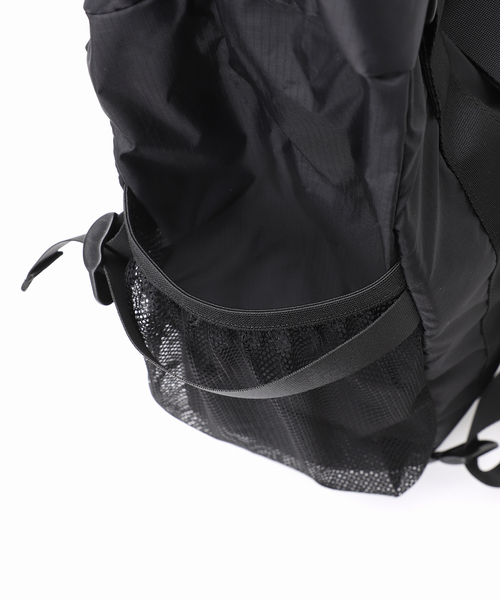 Caribou(カリブー)の「《WEB限定追加10》別注【CARIBOU MOUNTAINEERING】 バックパック(バックパック/リュック・レディース・ブラック/ダークパープル・FREE)」の11枚目の写真