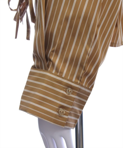 CLEAR BASIC（クリアベーシック）の「ダブルドロスト長袖シャツ[オフィスカジュアル 着回し抜群 大人]≪AW新作≫（シャツ/ブラウス・レディース・グレー/アイボリー/キャメル・F）」の10枚目の写真