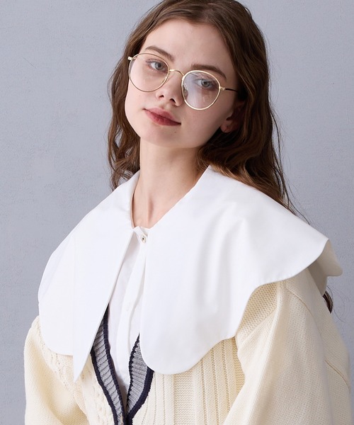 NICOLE CLUB(ニコル クラブ)の「ビッグカラーブラウス(シャツ/ブラウス・レディース・オフホワイト/サックスブルー/グリーン・MEDIUM)」の2枚目の写真