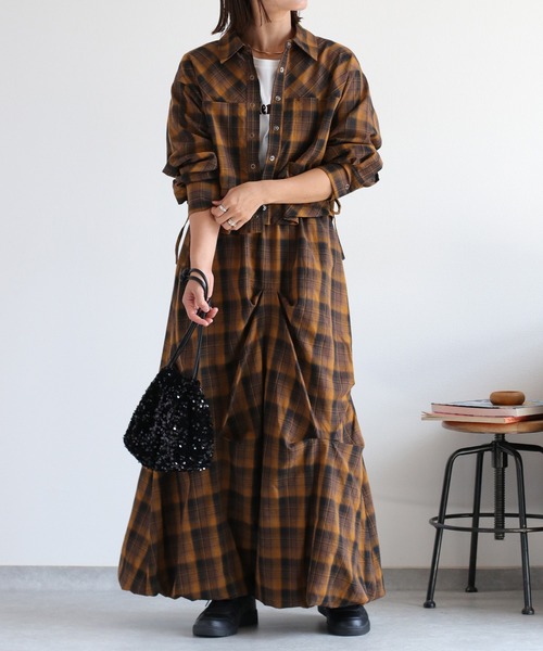 cepo（セポ）の「〈セットアップ対応〉バルーンタックチェックスカート（スカート・レディース・ブラック系/イエロー系・M）」の17枚目の写真