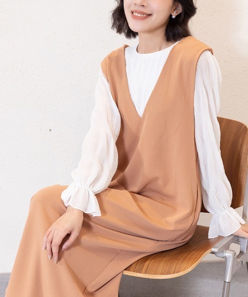 ReRe（リリ）の「Vネックジャンスカワンピース（ワンピース・レディース・カーキ/グレー/ネイビー/ベージュ/ブラック・FREE）」の8枚目の写真