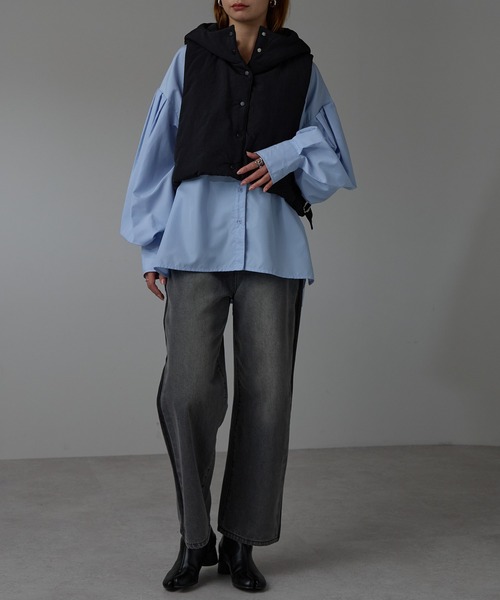 r.(アールドット)の「クロップドフーディー中わたベスト(ダウンベスト・レディース・ベージュ/オリーブ/ブラック・FREE)」の21枚目の写真