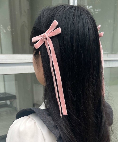 F i.n.t(フィント)の「ロングベロアリボンヘアクリップセット(バレッタ/ヘアクリップ・レディース・ライトピンク/レッド/ブラック・FREE)」の8枚目の写真