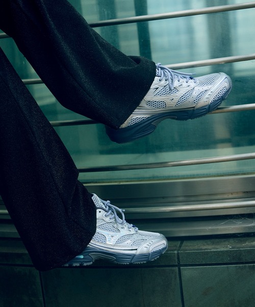 MIZUNO（ミズノ　）の「【MIZUNO/ミズノ】MXR SPACE PACK（スニーカー・メンズ・シルバー/ブラック・26.5cm/27.5cm/28cm）」の11枚目の写真
