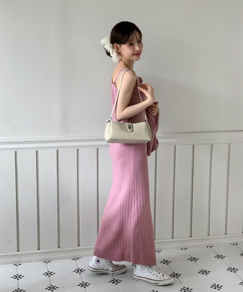 by muni:r(バイ ムニール)の「【2Set・着用動画あり・4色展開】ニットカーディガン+ワンピースセット(ワンピース・レディース・アイボリー/ピンク/グレー/ブラック・FREE)」の7枚目の写真