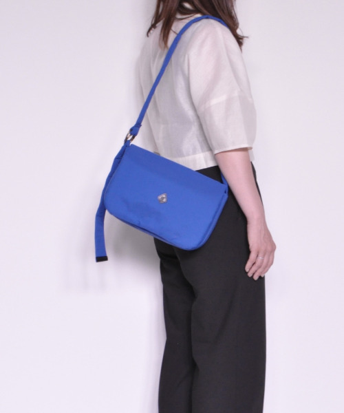 CLEDRAN（クレドラン）の「【軽量 ボンディング】CL3881 CITRO W RING SHOULDER（ショルダーバッグ・レディース・ブルー/ブラック/ライトブラウン/ライトグレー・FREE）」の16枚目の写真