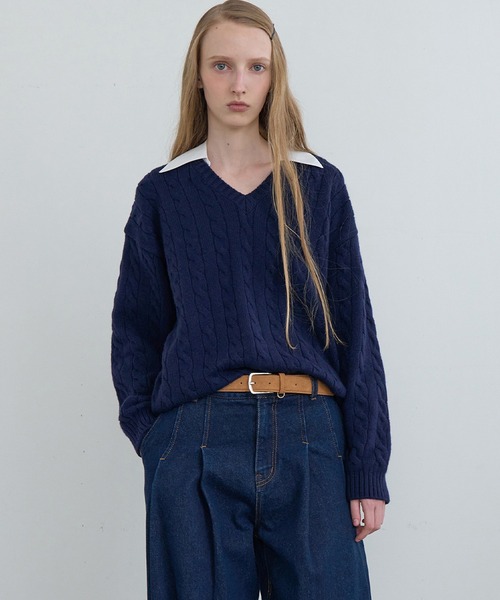 Kijun(キジュン)の「【NYLON JP 1月号 掲載】Kijun/キジュン Shirt Collar V-Neck Knit メリノウール ケーブル編み 襟付きニット 冬服(ニット/セーター・レディース・ネイビー/ミックスグレー・S/M)」の22枚目の写真