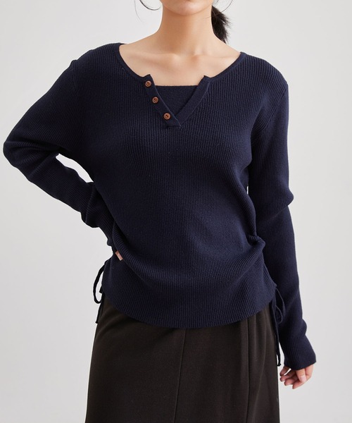 Lace Ladies(レースレディース)の「レイヤード風 サイドリボン リブ ニット プルオーバー(Tシャツ/カットソー・レディース・ブラウン/ネイビー/ブラック/アイボリー/グレー・FREE)」の5枚目の写真