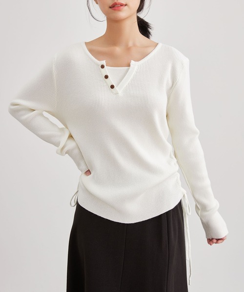 Lace Ladies(レースレディース)の「レイヤード風 サイドリボン リブ ニット プルオーバー(Tシャツ/カットソー・レディース・ブラウン/ネイビー/ブラック/アイボリー/グレー・FREE)」の2枚目の写真