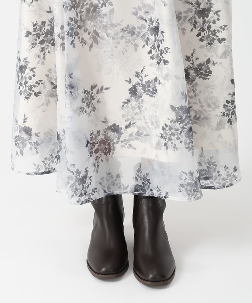 31 Sons de mode（トランテアン　ソン　ドゥ　モード）の「2025秋冬新作 シアーフラワープリントスカート（スカート・レディース・ブラック/ピンク・S/M）」の13枚目の写真