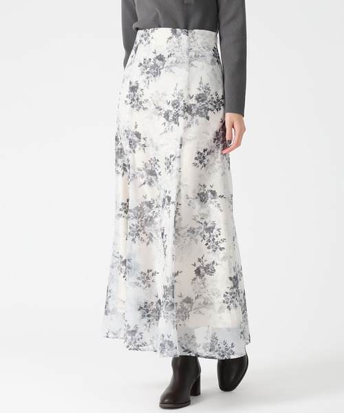 31 Sons de mode（トランテアン　ソン　ドゥ　モード）の「2025秋冬新作 シアーフラワープリントスカート（スカート・レディース・ブラック/ピンク・S/M）」の20枚目の写真