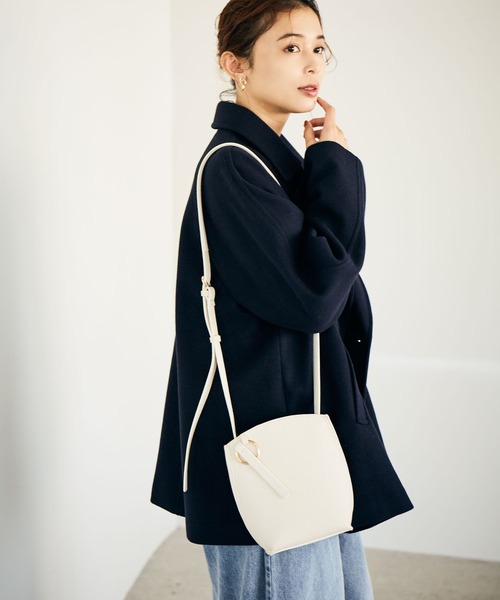 studio CLIP(スタディオクリップ)の「3ROOMワンマイルショルダーバッグ(ショルダーバッグ・レディース・ブラウン/ブルー/アイボリー/ブラック/ライトブルー/キャメル・FREE)」の4枚目の写真