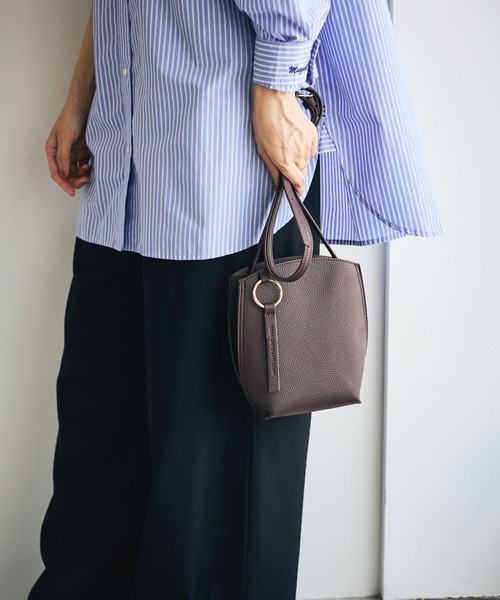 studio CLIP(スタディオクリップ)の「3ROOMワンマイルショルダーバッグ(ショルダーバッグ・レディース・ブラウン/ブルー/アイボリー/ブラック/ライトブルー/キャメル・FREE)」の3枚目の写真