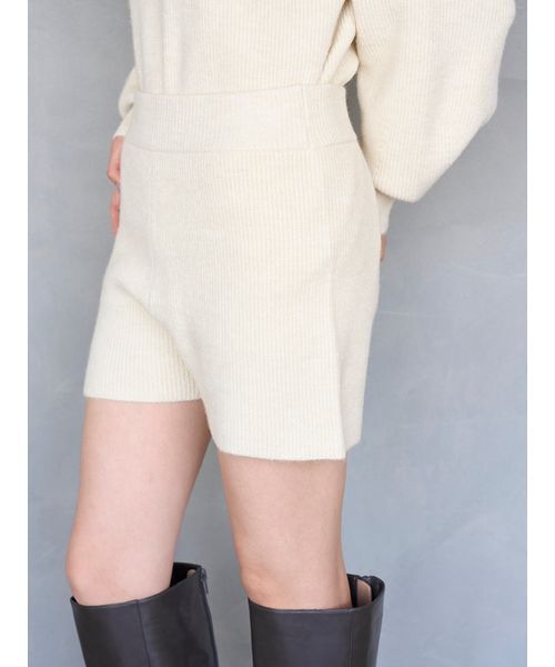 SNIDEL（スナイデル）の「畦ニットショートパンツ（その他パンツ・レディース・アイボリー/グレー/レッド・F）」の17枚目の写真