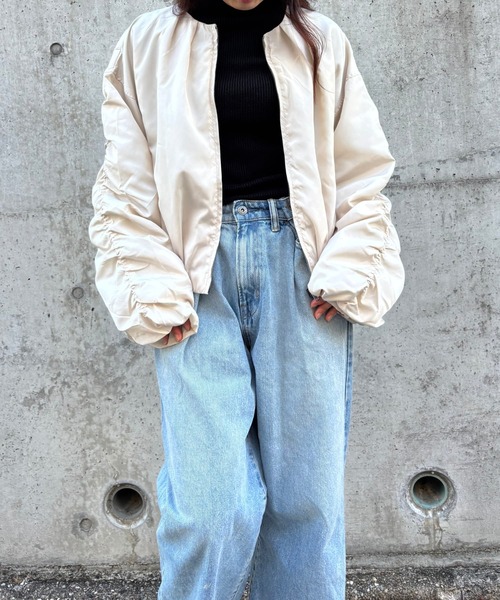 merrylatte（メリーラテ）の「ボリューム ギャザー スリーブ ブルゾン【Muller Rossi】（ブルゾン・レディース・アイボリー・FREE）」の12枚目の写真