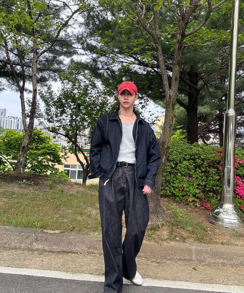 セール】ウォッシュドクロップジップアップデニムジャケット [ロー