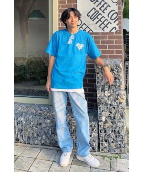F.ILLUMINATE（フィルミネイト）の「オーバーフィットハートTシャツ - ブルー（Tシャツ/カットソー・レディース・その他・MEDIUM/LARGE/X-LARGE）」の8枚目の写真