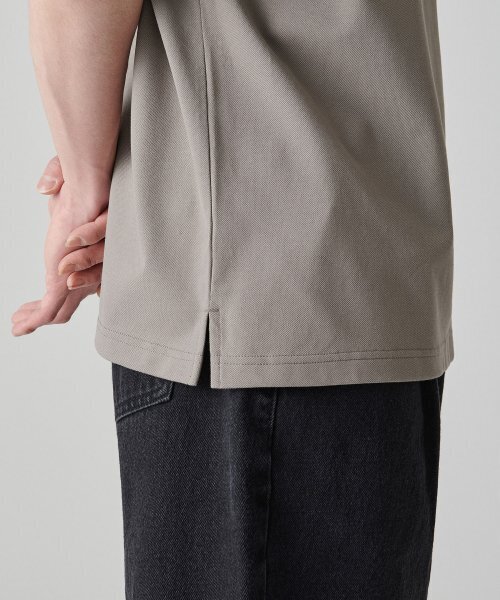 MUSINSA STANDARD（ムシンサスタンダード）の「[クールタンダード] リラックスフィットピケポロシャツ [ダスティベージュ]（ポロシャツ・メンズ・その他・SMALL/MEDIUM/LARGE/X-LARGE/XX-LARGE/XXX-LARGE）」の12枚目の写真