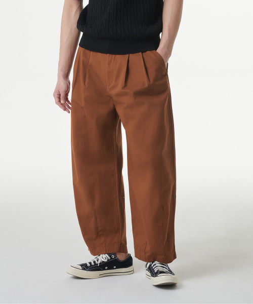 MUSINSA STANDARD（ムシンサスタンダード）の「コットンワイドバルーンパンツ [ブリックオレンジ]（その他パンツ・メンズ・その他・26/27/28/29/30/31/32/33/34/36/38）」の2枚目の写真