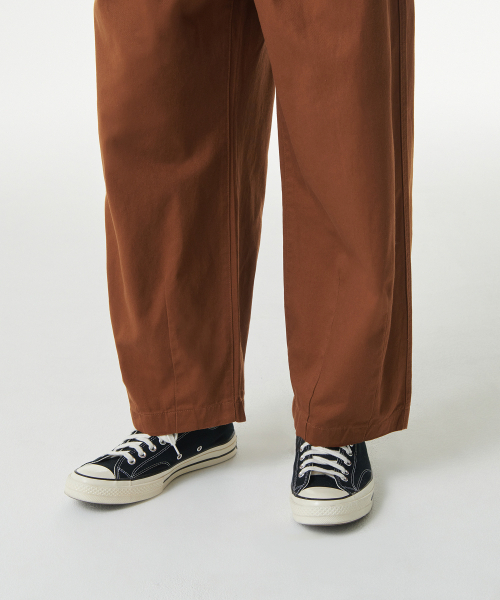 MUSINSA STANDARD（ムシンサスタンダード）の「コットンワイドバルーンパンツ [ブリックオレンジ]（その他パンツ・メンズ・その他・26/27/28/29/30/31/32/33/34/36/38）」の7枚目の写真