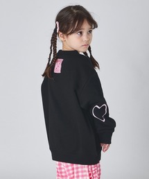 pairmanon（ペアマノン）の「【ぬくふわ】ガールズ 袖ワンポイント ハート タグ  裏起毛 トレーナー（スウェット）」