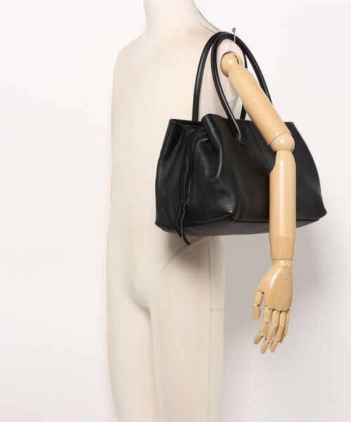 Didot.showroom(ディドット ショールーム)の「ハンドルレザーバッグ(牛革)(ボストンバッグ・レディース・ブラック・FREE)」の5枚目の写真